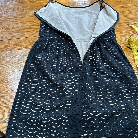 Ann Taylor LOFT sleeveless black cutout style dress. Back zipper. Size 10. - Picture 8 of 10